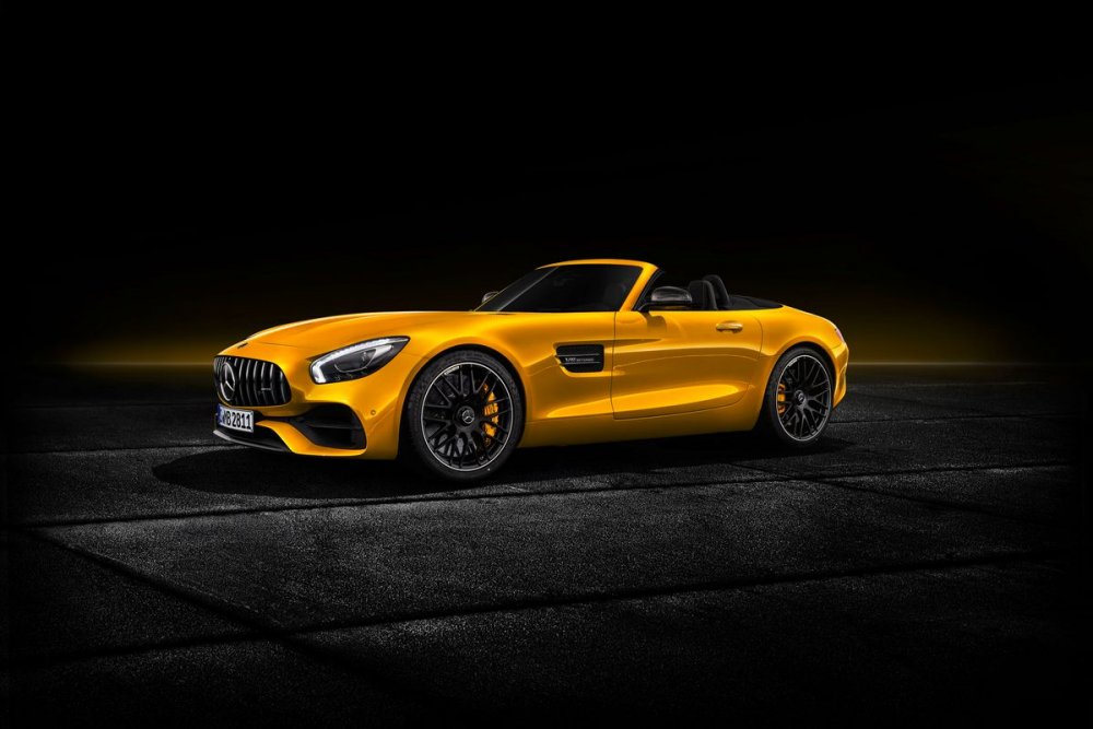 Mercedes Benz AMG gt s Roadster