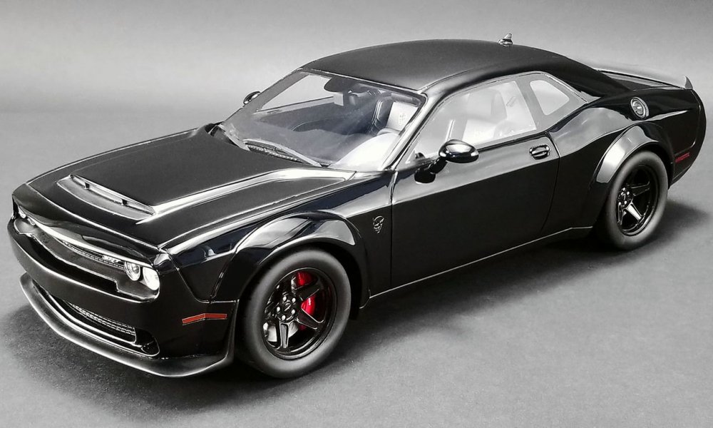 Gt Spirit 1 18 dodge Challenger