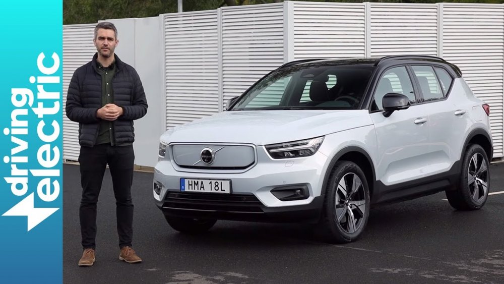 Новая Volvo xc40 2022