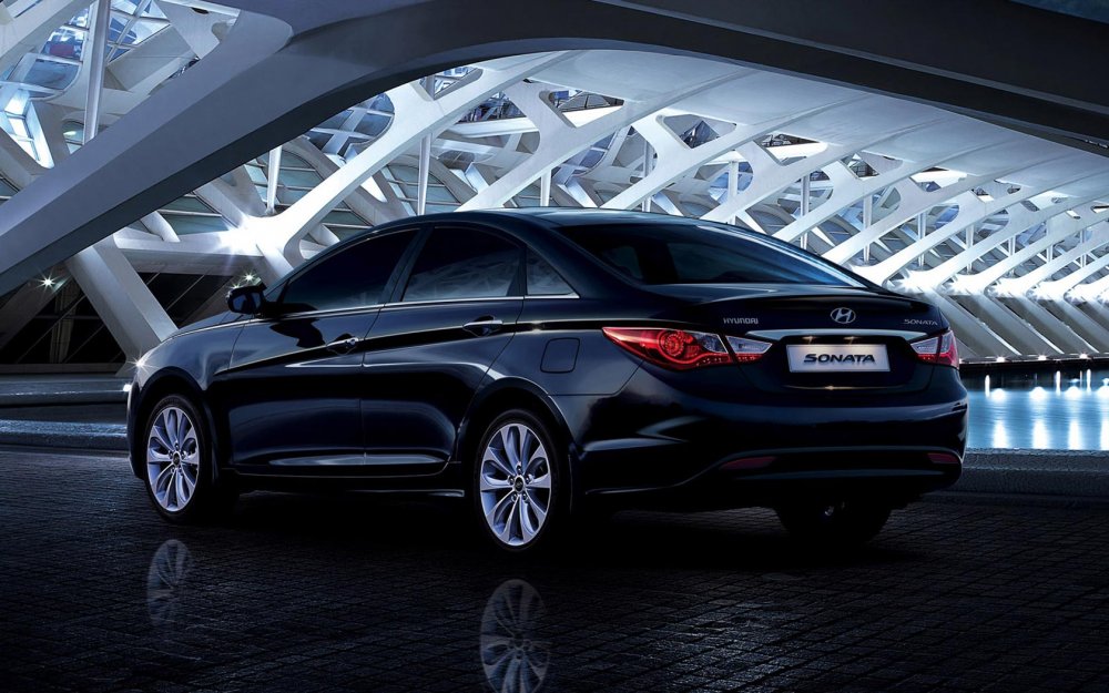 Hyundai Sonata Hybrid 2014