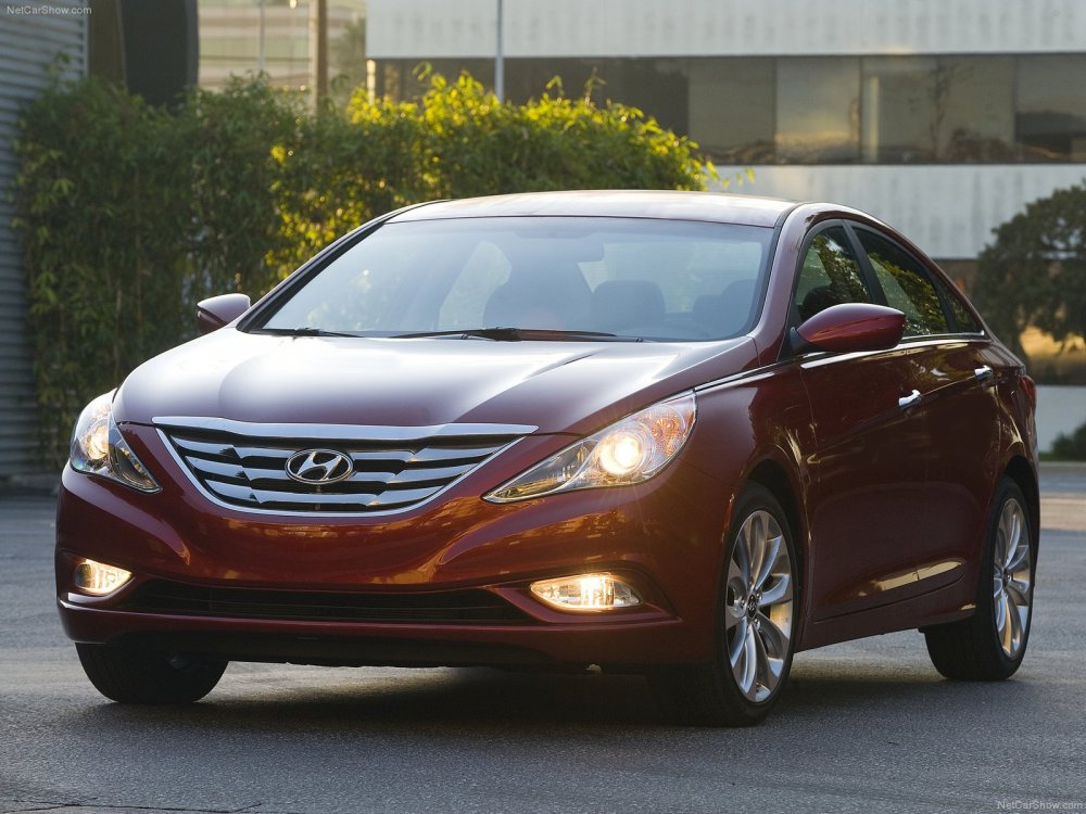 Hyundai Sonata Hybrid 2011