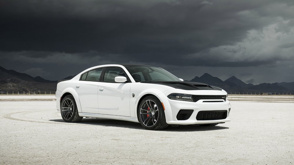 Dodge Charger Hellcat 2021