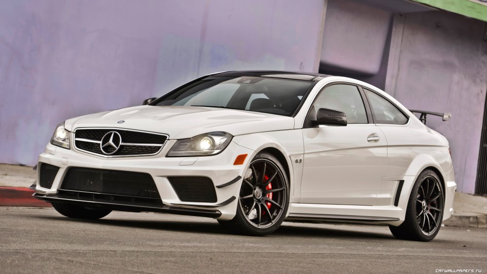 Mercedes Benz c63 AMG 2012