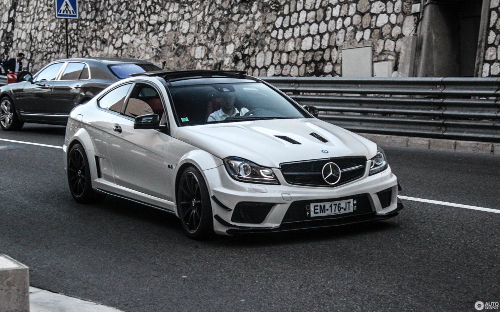 Mercedes Benz c63 AMG Black Series