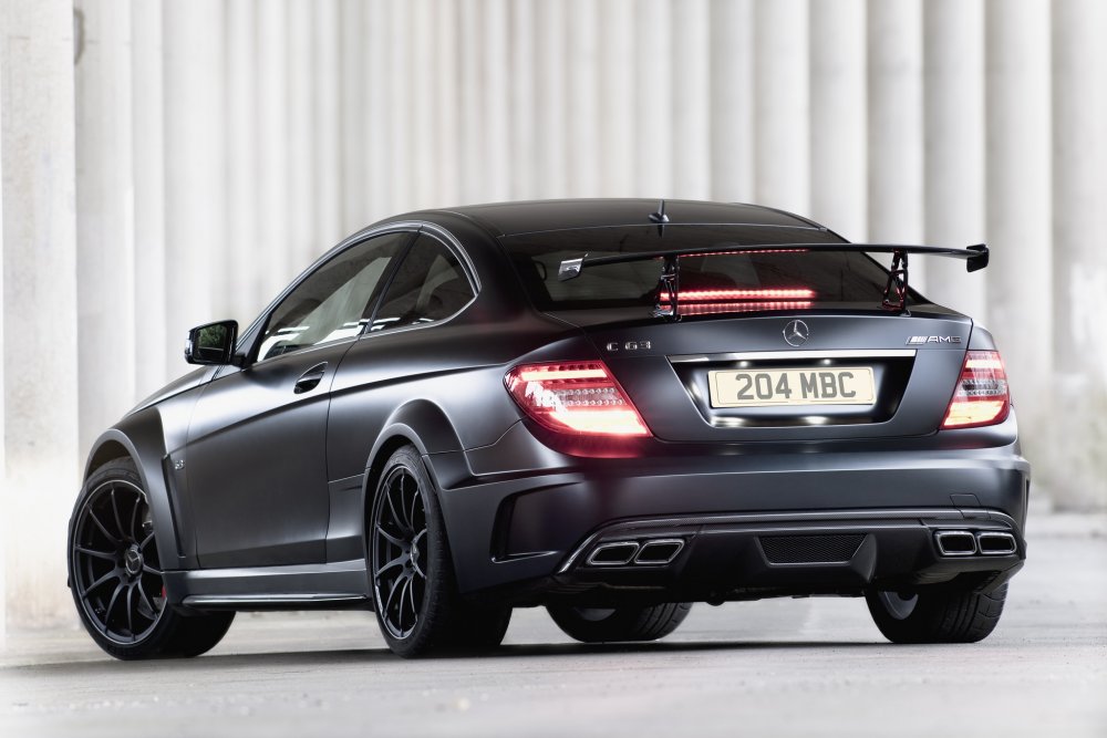 Mercedes Benz c63 AMG