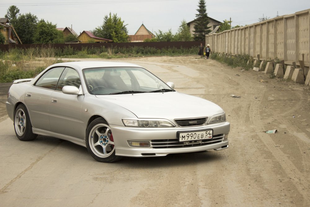 Toyota Carina ed 2