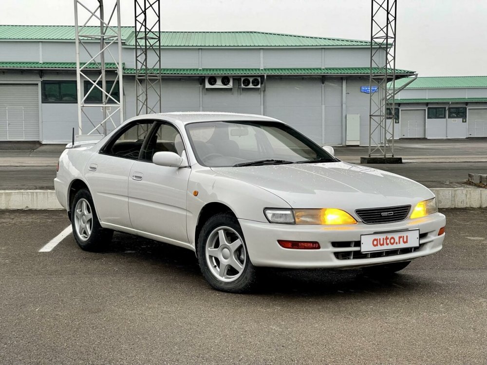 Toyota Carina ed III (t200)