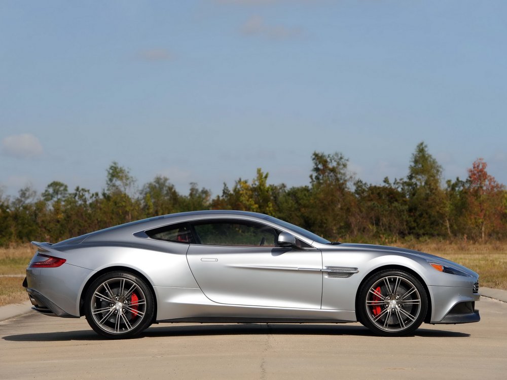 Aston Martin Vanquish 2012