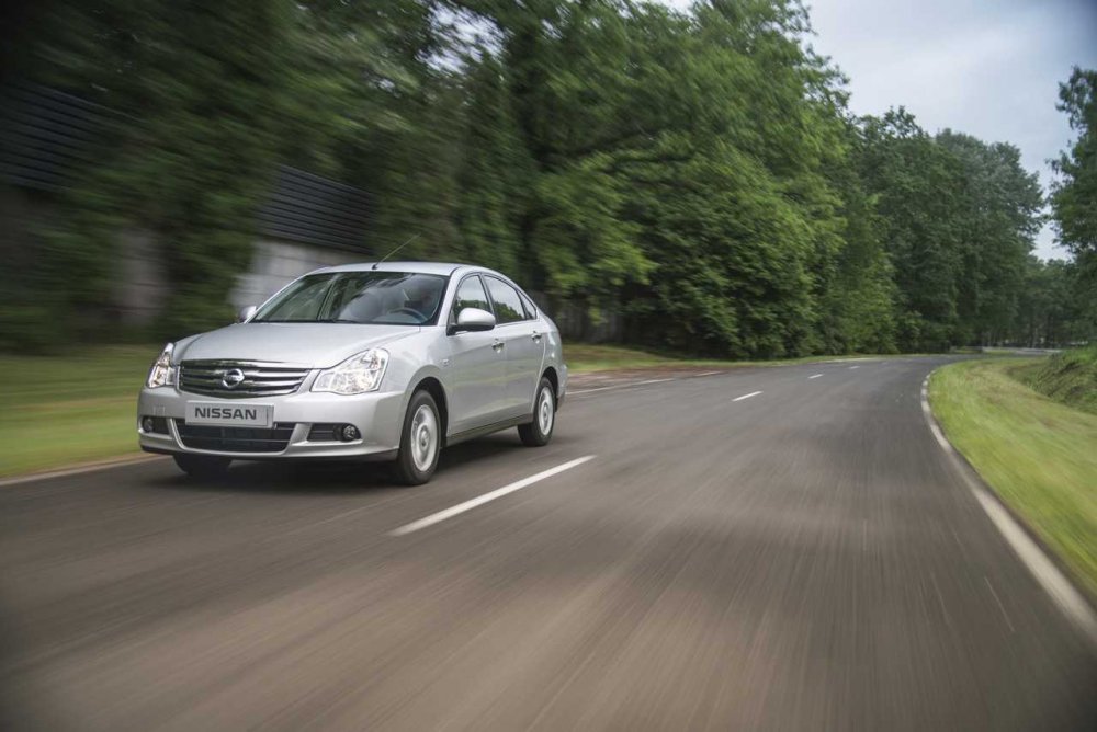 Nissan Almera 2013