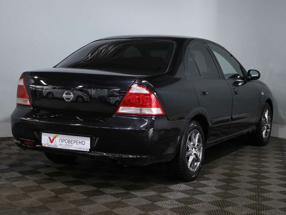 Nissan Almera n16 седан