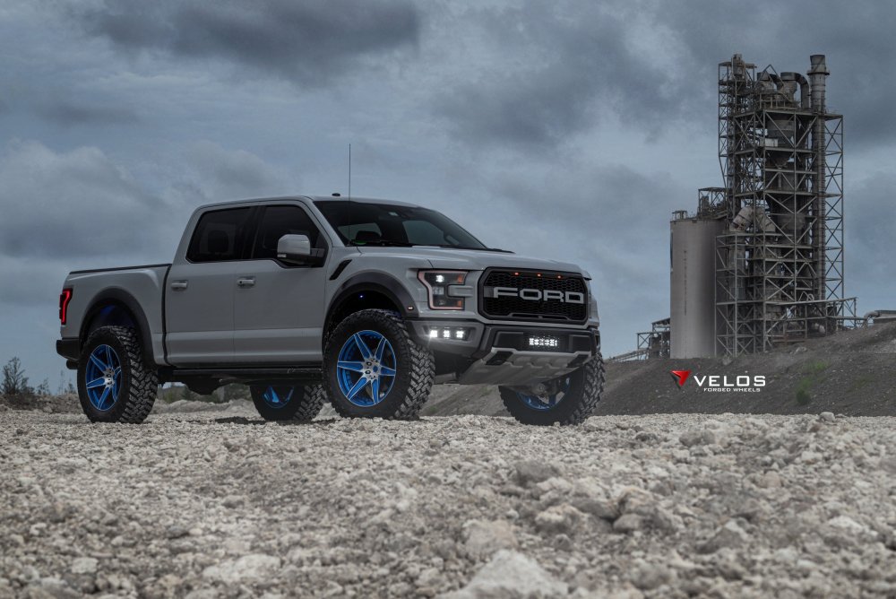 Ford f150 SVT Raptor 2015