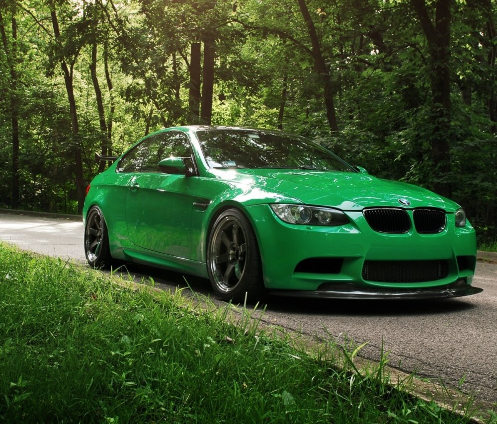 BMW m3 зеленая