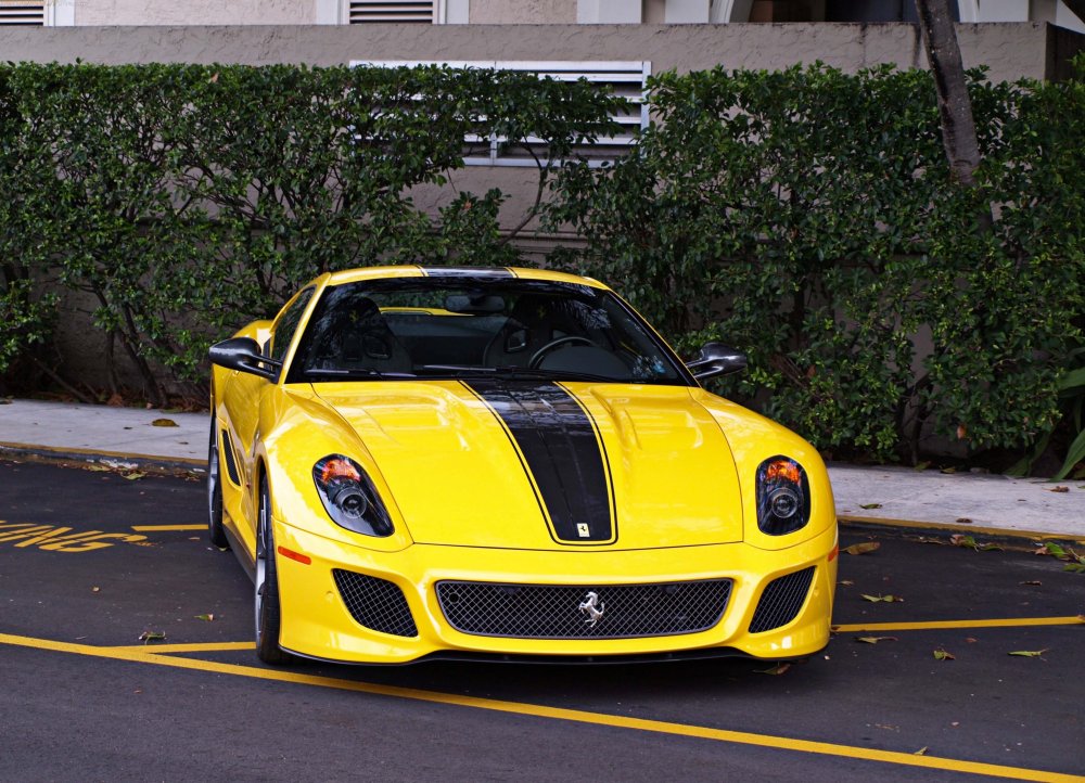 Ferrari 599