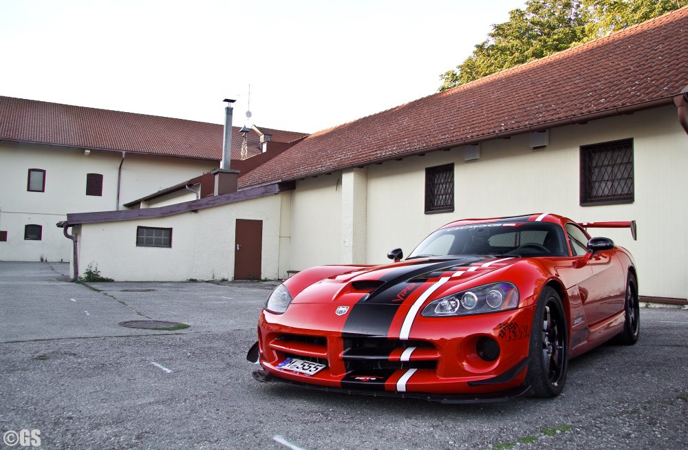 Dodge Viper srt 10 ACR