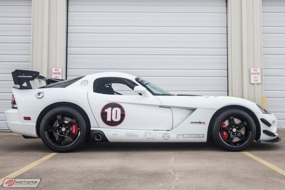 Dodge Viper srt 10 ACR