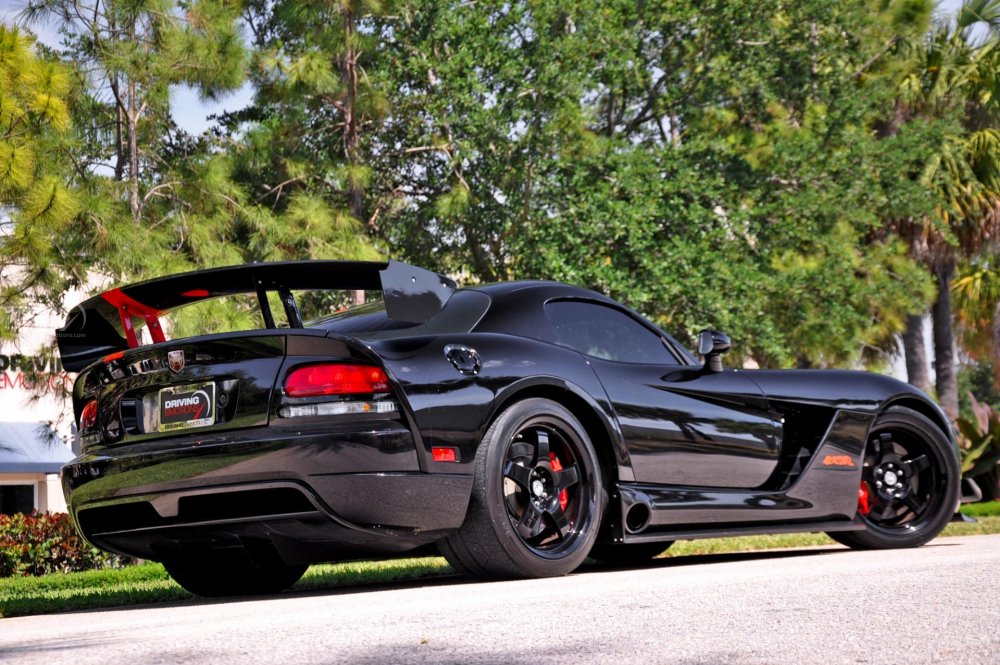 Dodge Viper