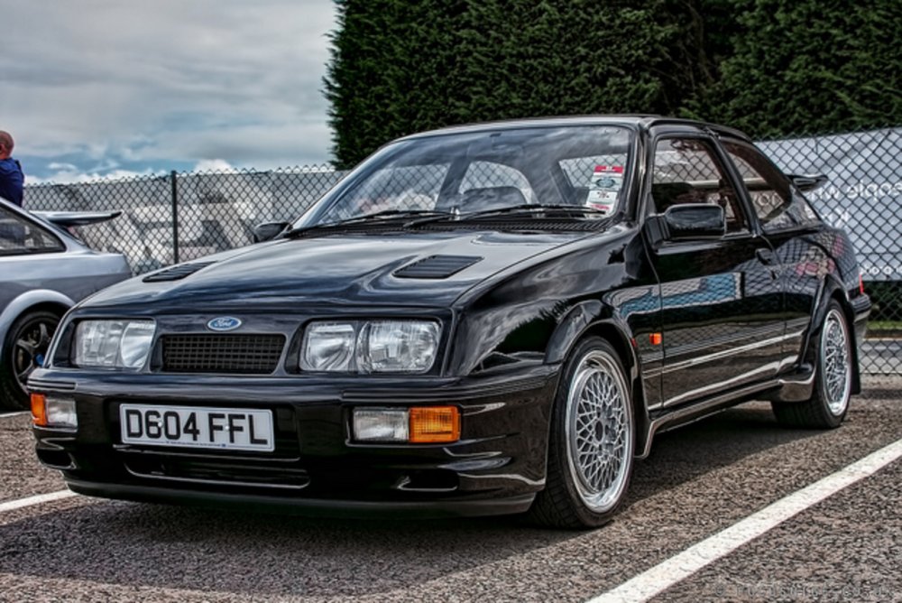 Ford Sierra Cosworth rs500 v6