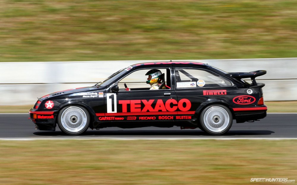 Ford Sierra Cosworth rs500 мотор