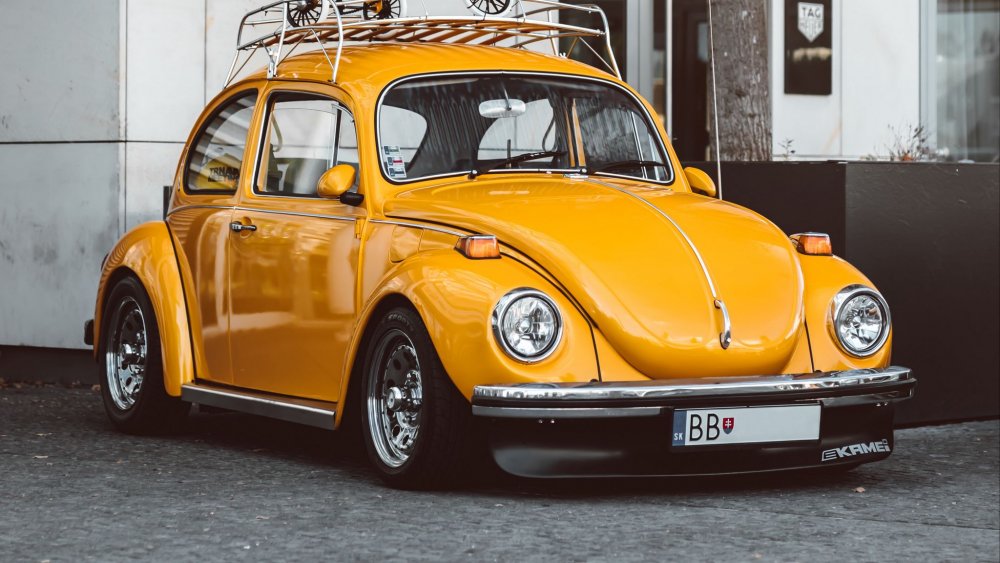 Volkswagen Beetle Yellow