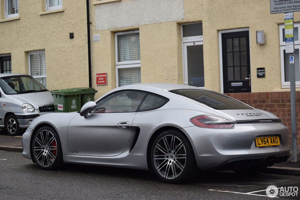 Porsche Carrera 718 GTS