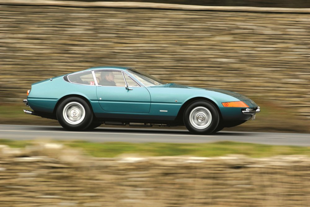 Ferrari GTB 4 Daytona Coupe