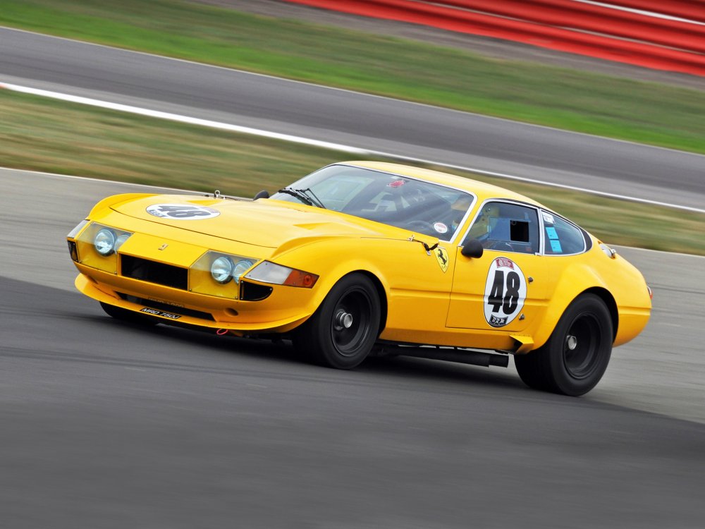 Ferrari 365 GTB/4 Daytona