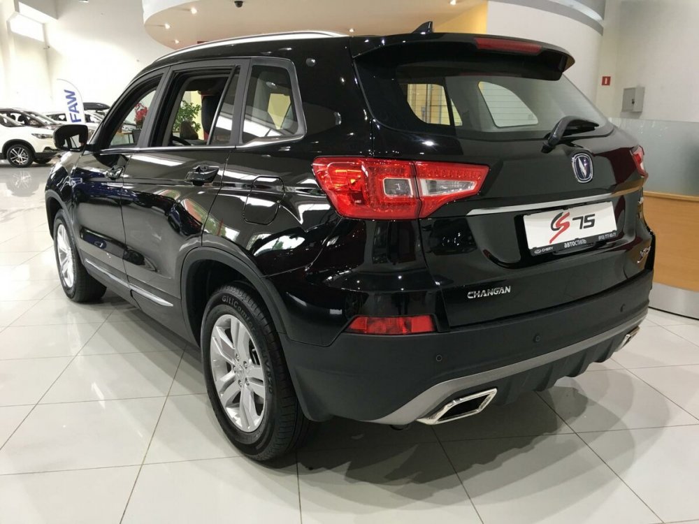 Changan cs75