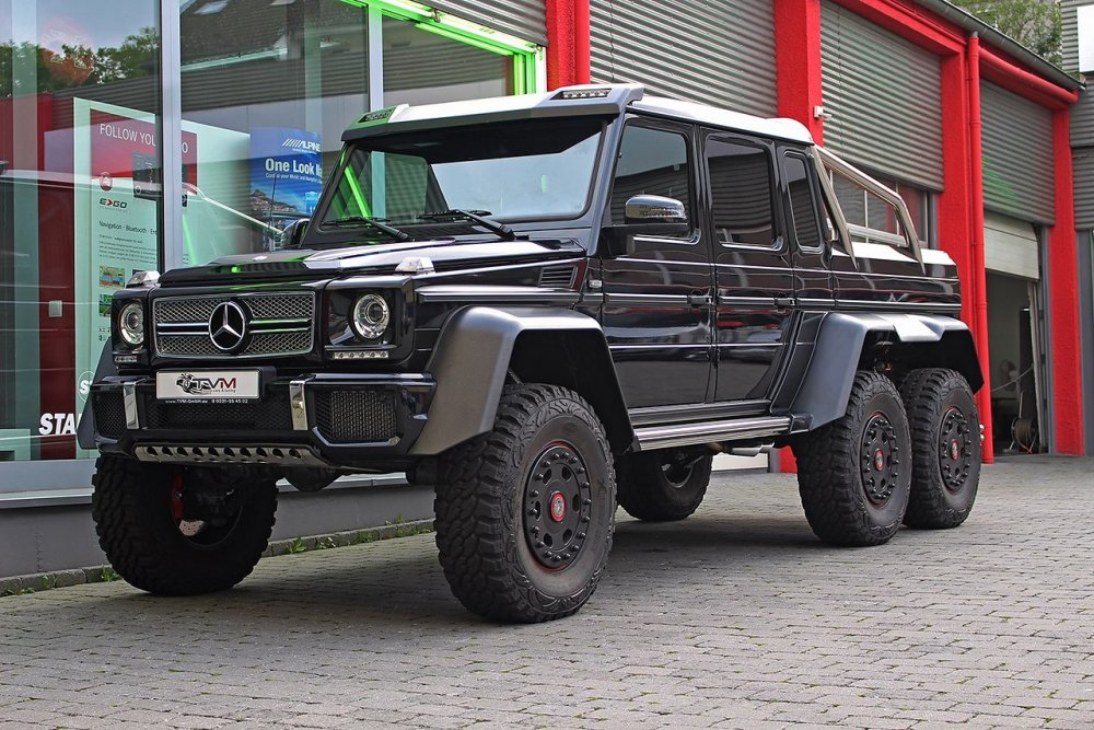 Mercedes Benz g63 6x6