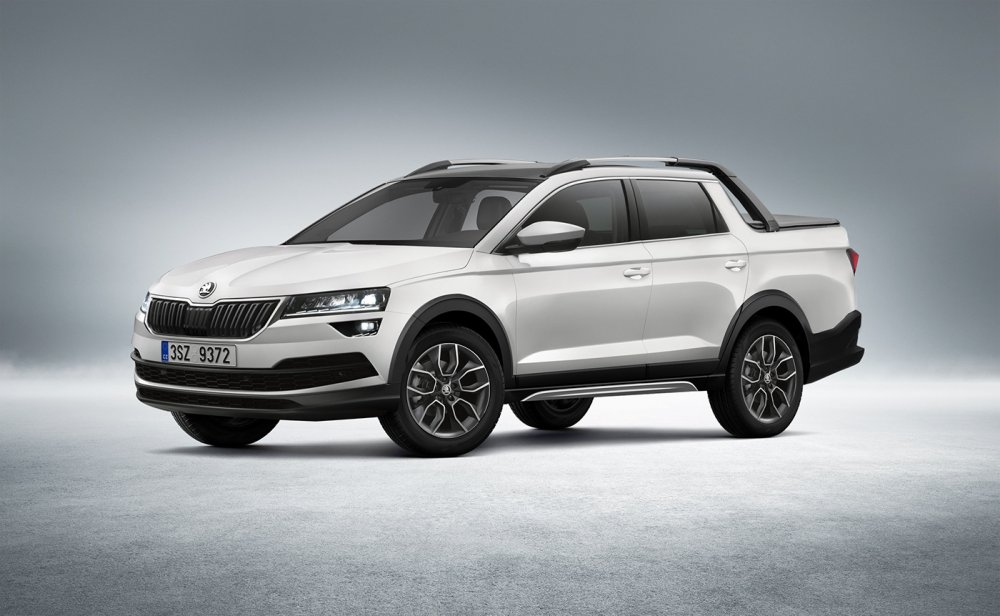 Skoda Karoq 2021 черный