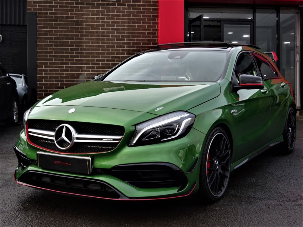 Mercedes Benz a45 AMG