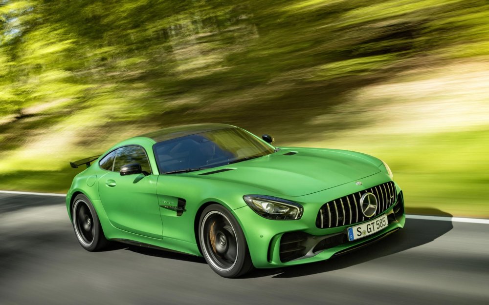 Mercedes AMG GTR