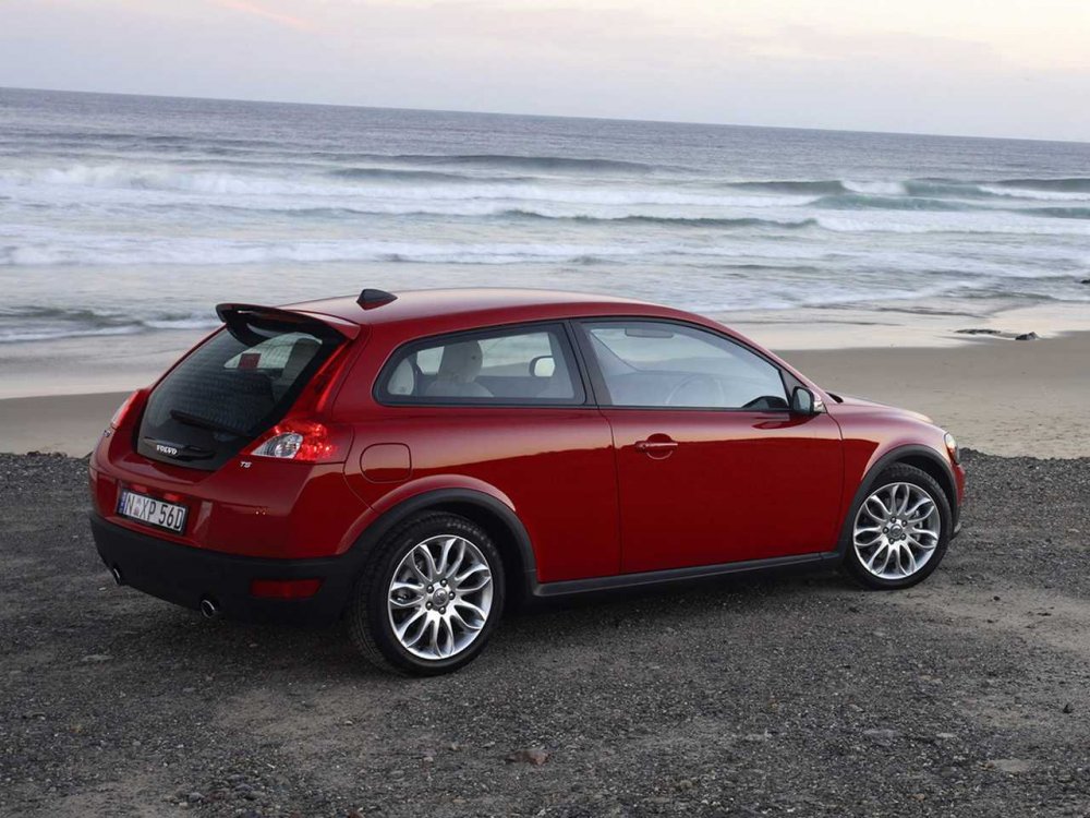 Volvo c30 купе