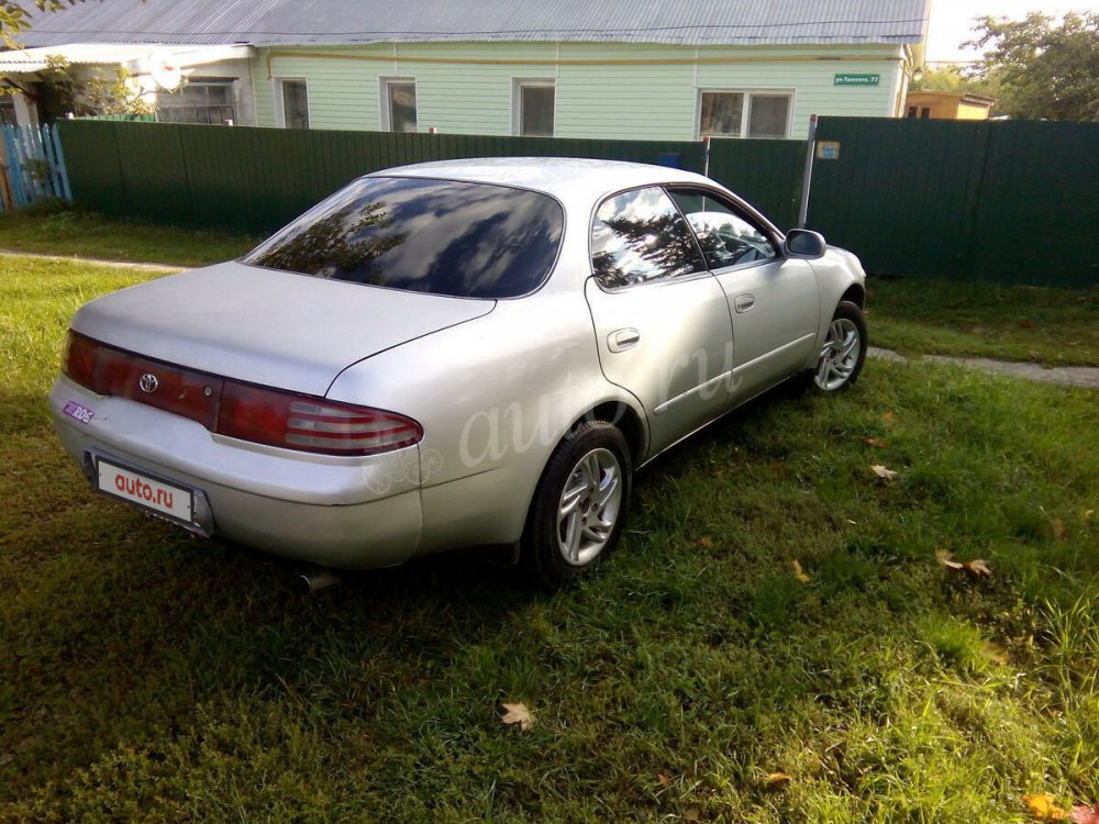 Toyota Sprinter Marino 1994