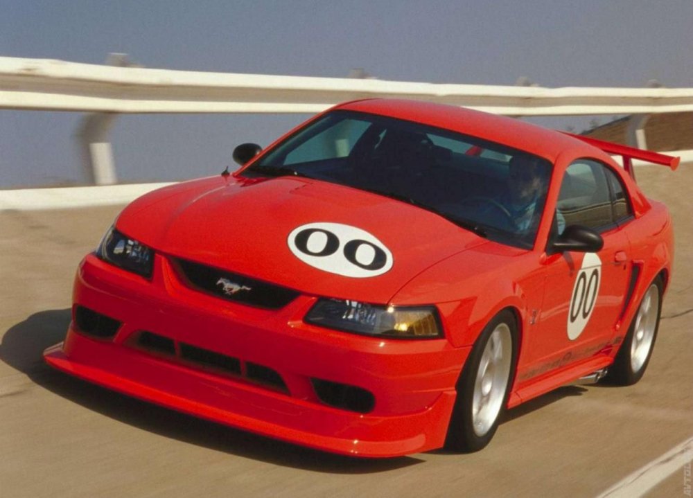 2000 Ford Mustang SVT Cobra r Tuning