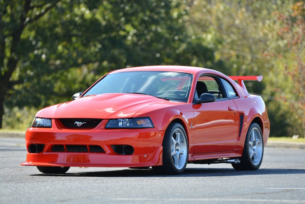 Ford Mustang Cobra r 2000