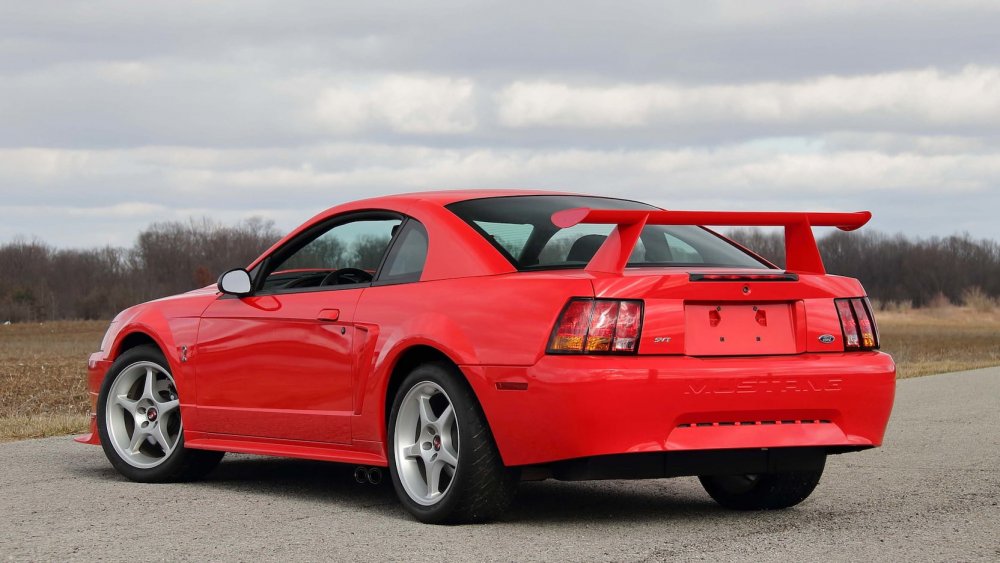 Ford Mustang SVT Cobra r 2000