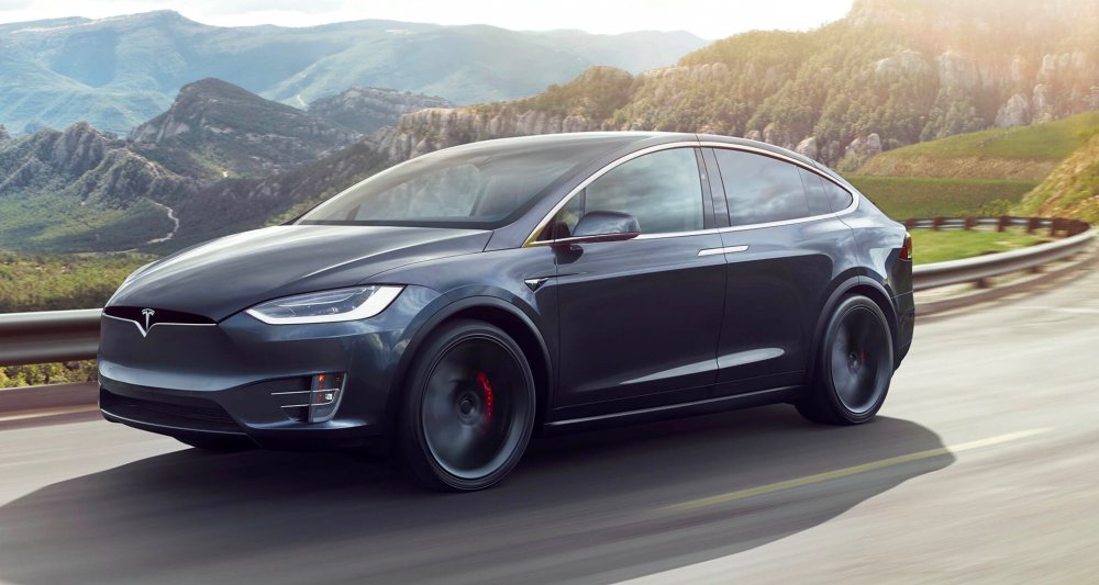 Tesla model x 2021