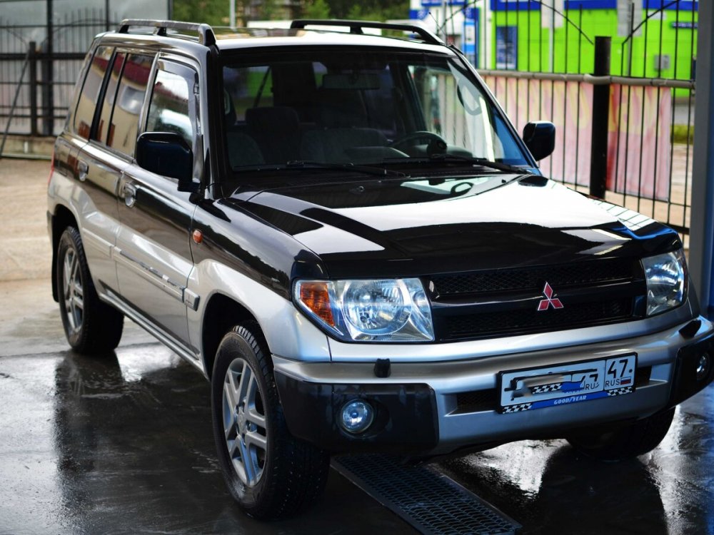 Mitsubishi Pajero Pinin 2014