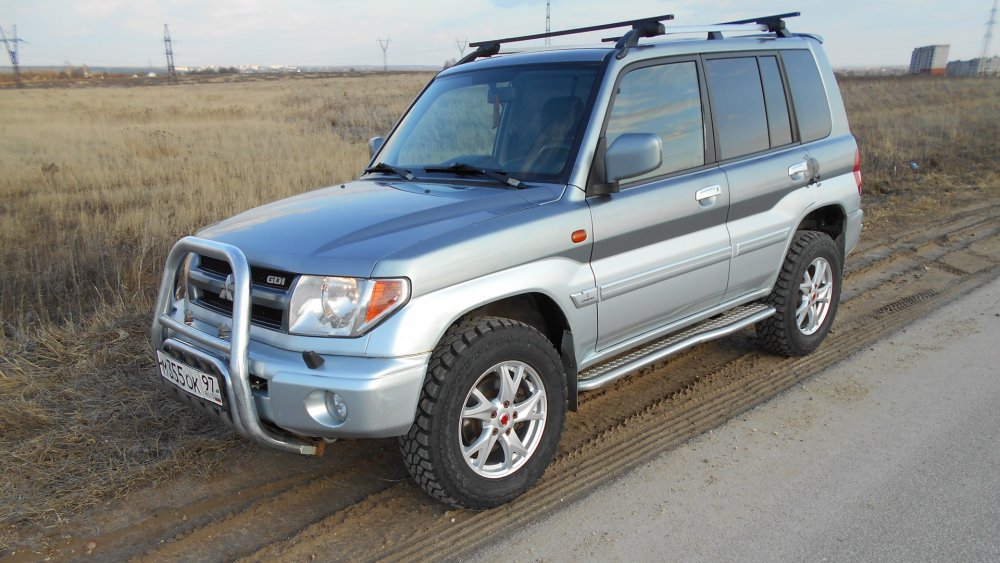 Mitsubishi Pajero Pinin drive2