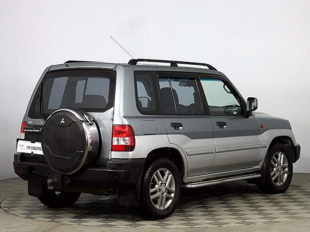 Mitsubishi Pajero Pinin 2014