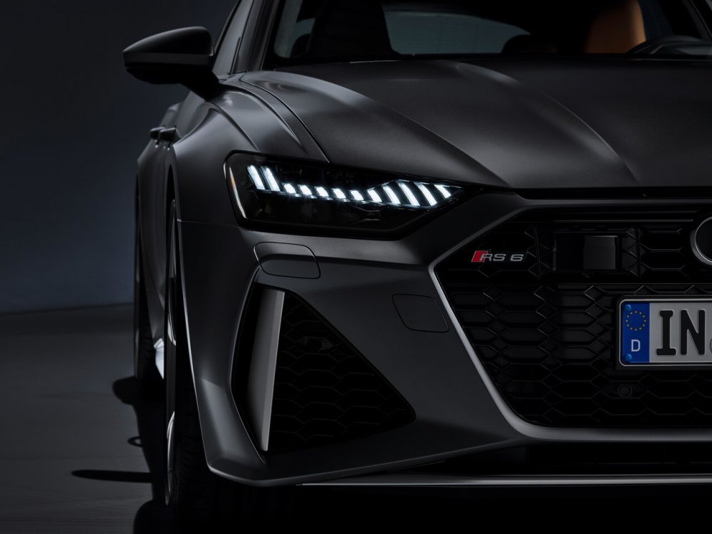 Audi s8 2021