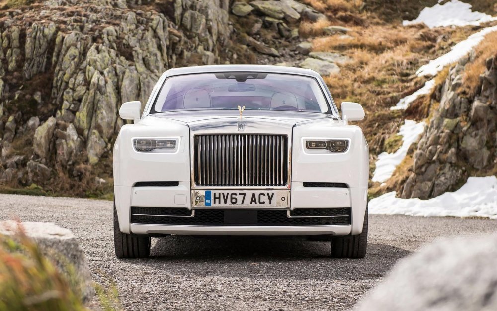 Rolls Royce Phantom 4