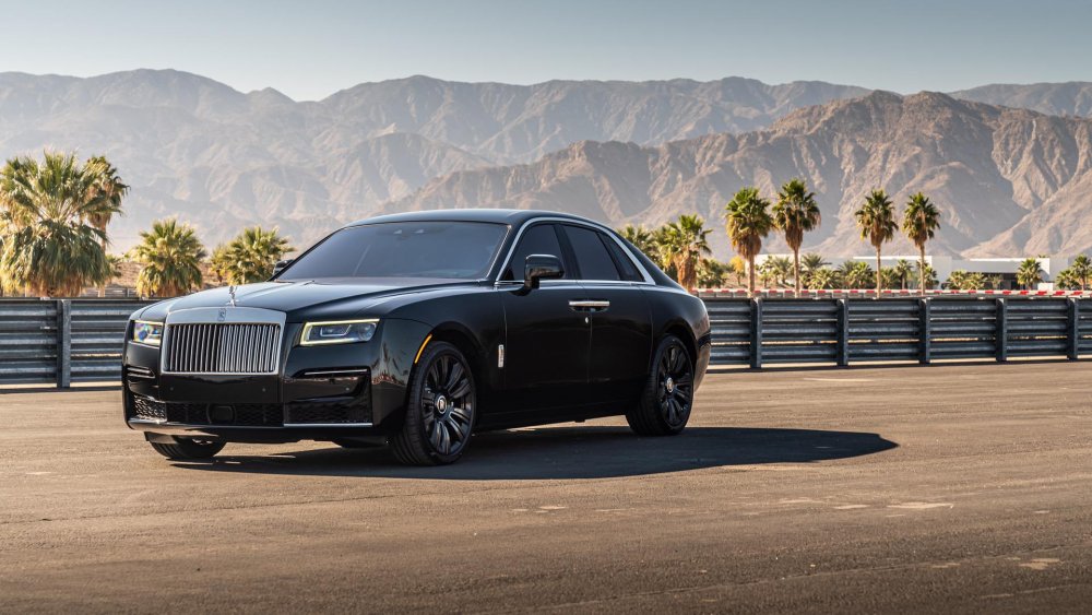 Rolls Royce Ghost 2021 черный