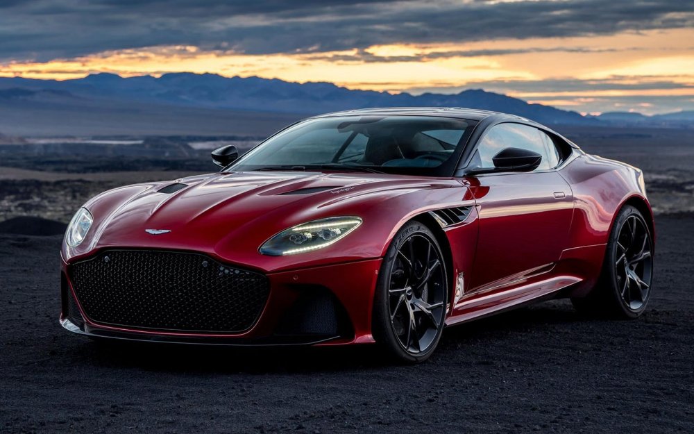 Aston Martin DBS 2014