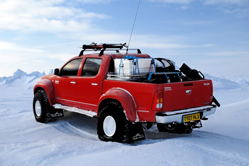 Toyota Hilux Arctic