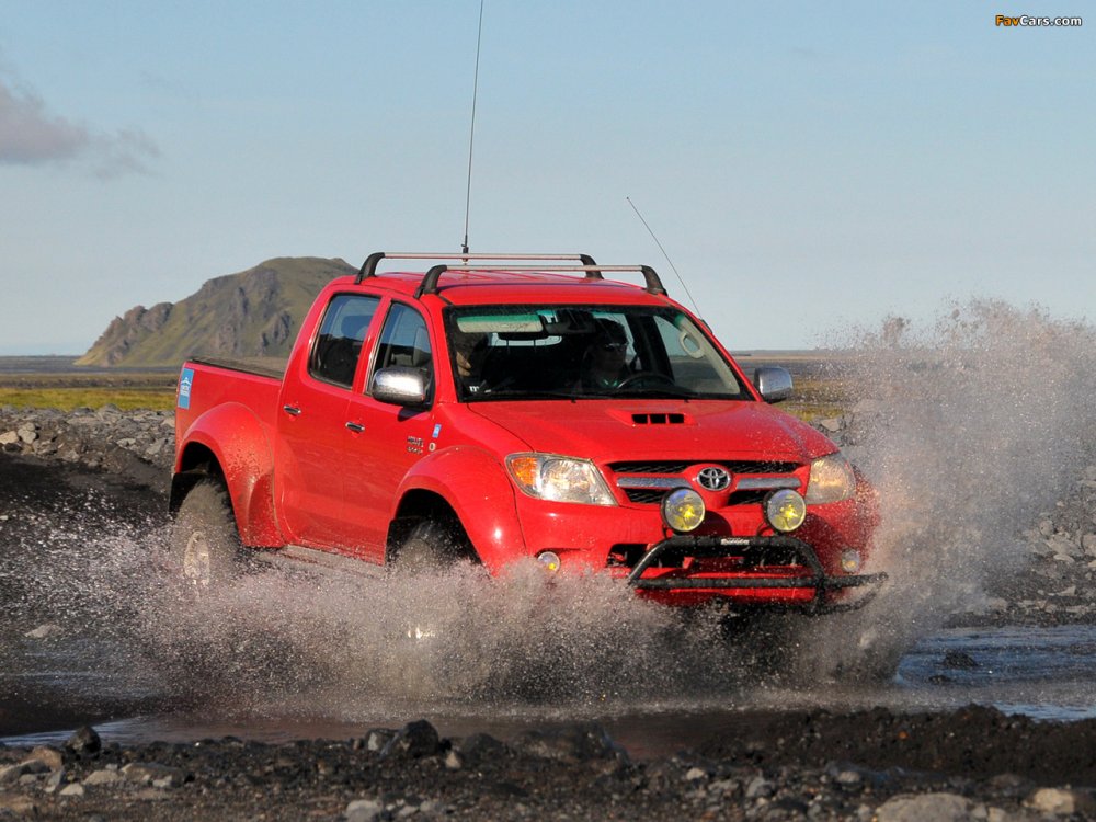 2007 Toyota Hilux Arctic Trucks at38