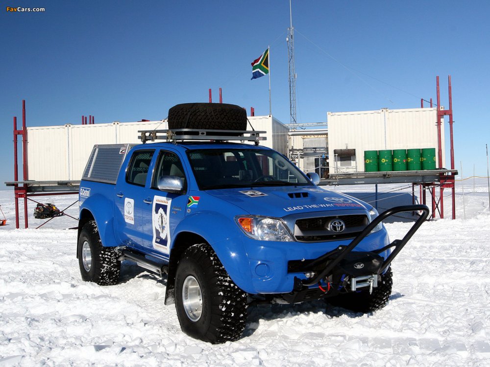 Toyota Hilux Arctic Trucks