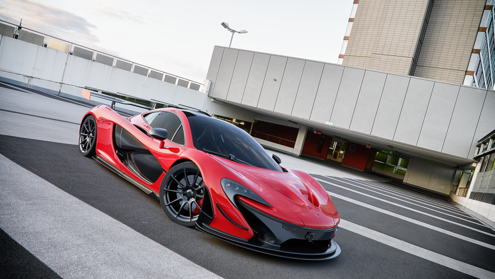 MCLAREN p1 красный