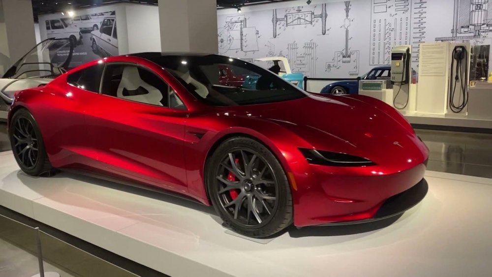 Tesla Roadster 2021