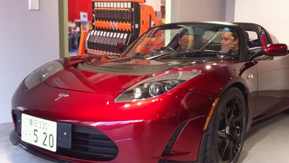 Tesla Roadster Sport 2011